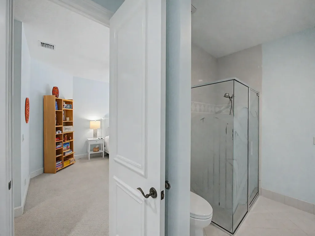 127 Vintageisle Lane Palm Beach Gardens FL 33418