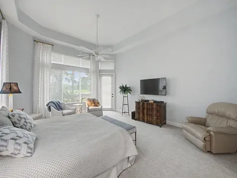 127 Vintageisle Lane Palm Beach Gardens FL 33418