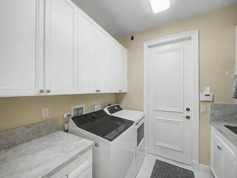 127 Vintageisle Lane Palm Beach Gardens FL 33418