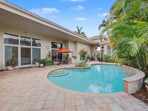 127 Vintageisle Lane Palm Beach Gardens FL 33418