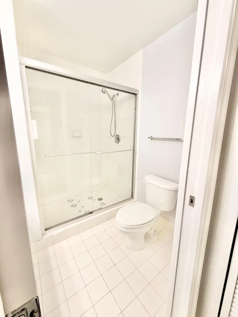 4856 N State Road 7 Coconut Creek FL 33073