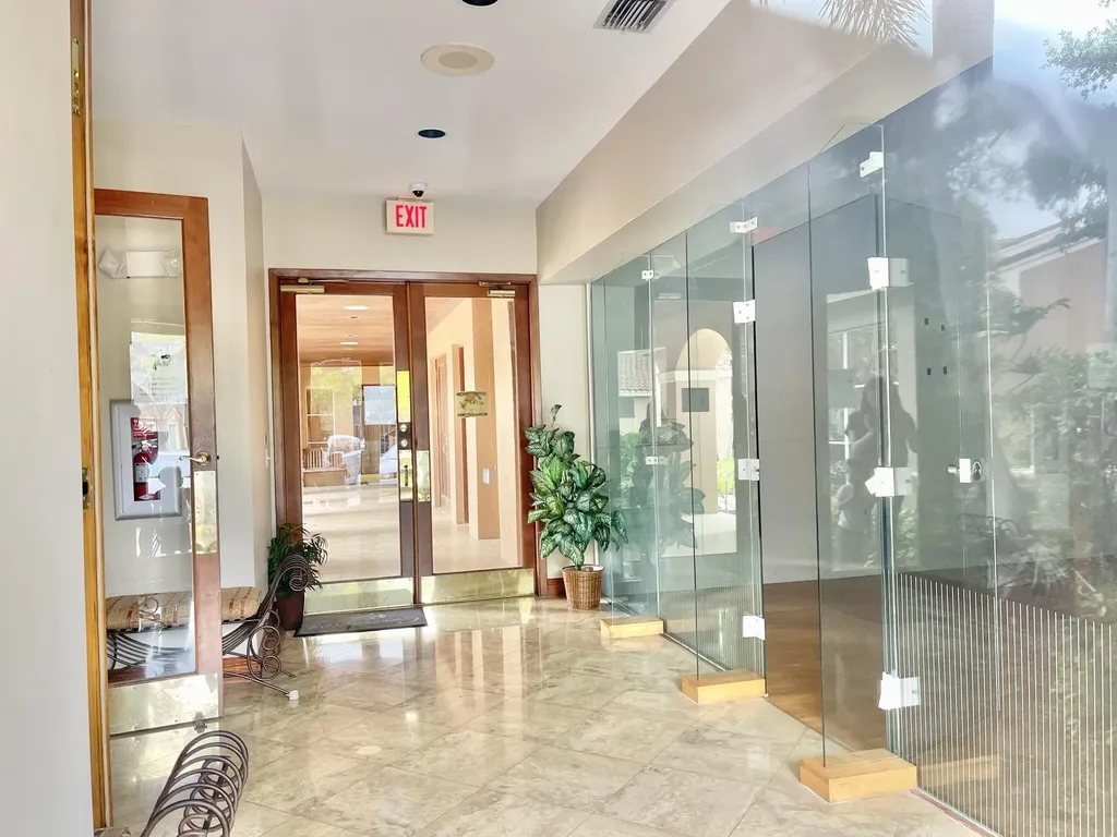 4856 N State Road 7 Coconut Creek FL 33073