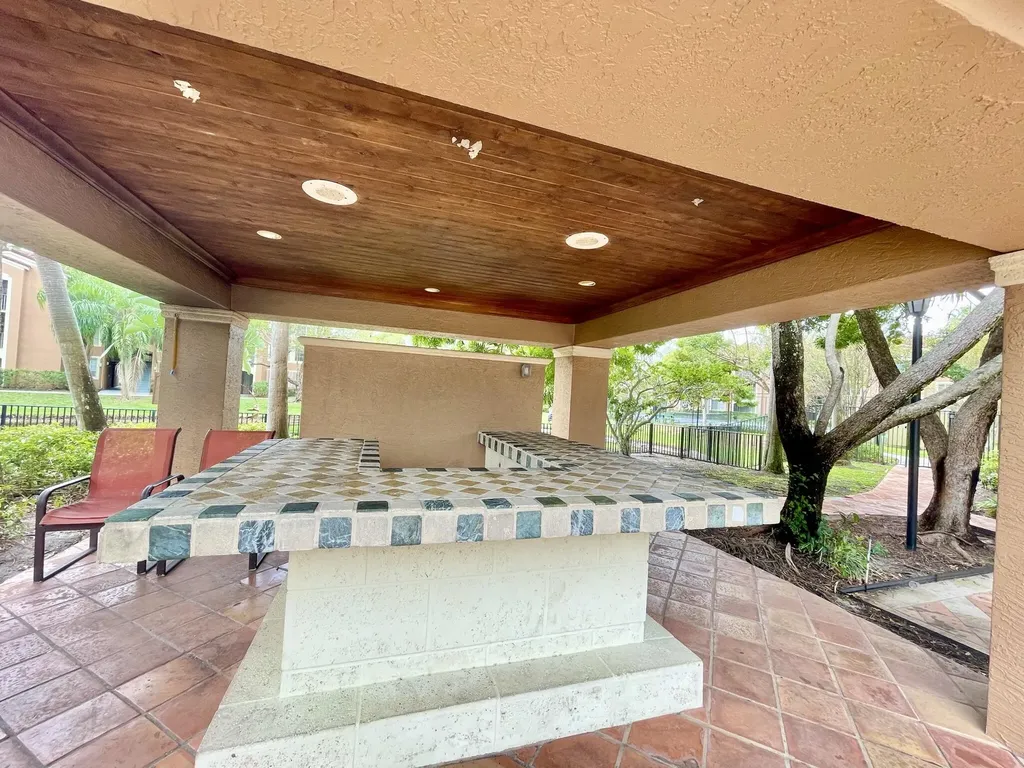 4856 N State Road 7 Coconut Creek FL 33073