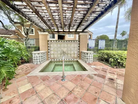 4856 N State Road 7 Coconut Creek FL 33073