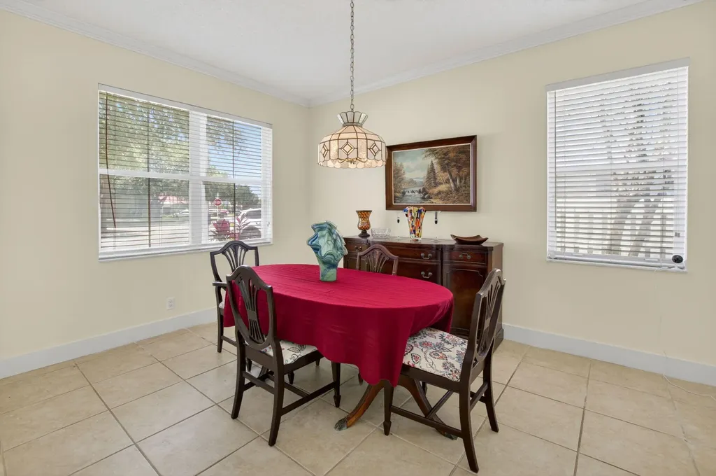 6207 Shadow Tree Lane Lake Worth FL 33463