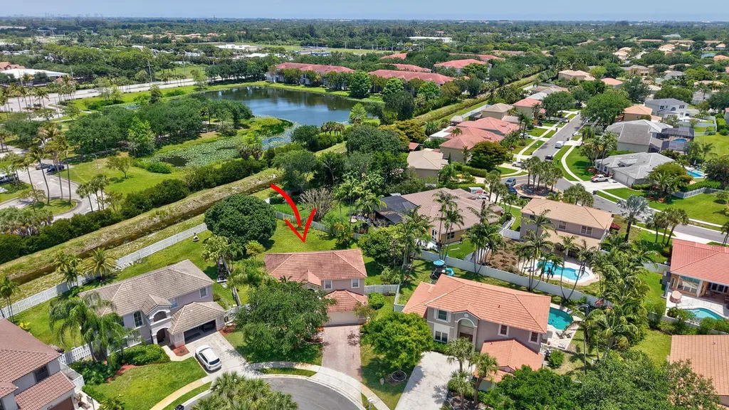 6207 Shadow Tree Lane Lake Worth FL 33463