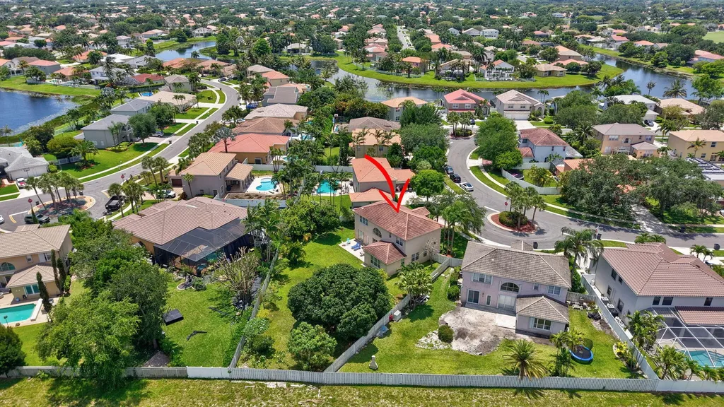 6207 Shadow Tree Lane Lake Worth FL 33463