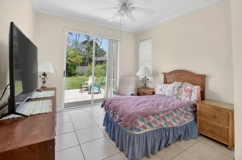 6207 Shadow Tree Lane Lake Worth FL 33463