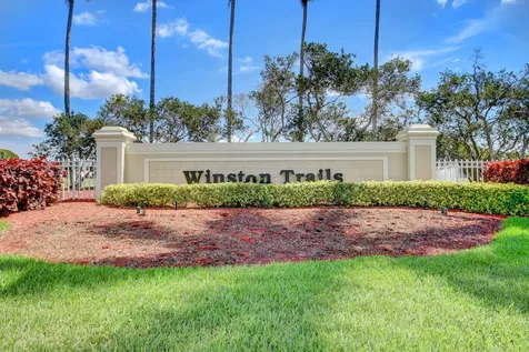 6207 Shadow Tree Lane Lake Worth FL 33463