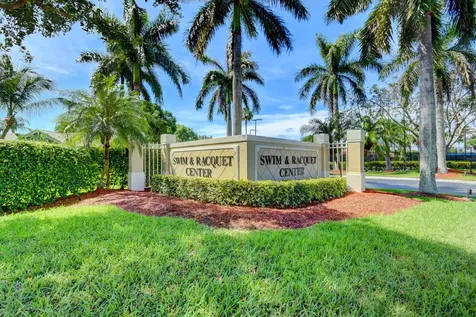 6207 Shadow Tree Lane Lake Worth FL 33463