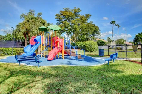 6207 Shadow Tree Lane Lake Worth FL 33463