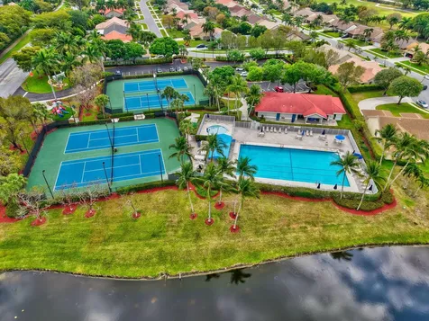 6207 Shadow Tree Lane Lake Worth FL 33463