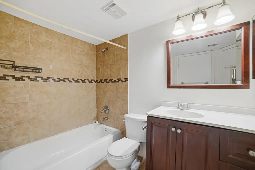1041 Coral Club Drive Coral Springs FL 33071