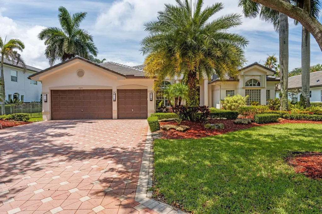 10251 N Lake Vista Circle Davie FL 33328