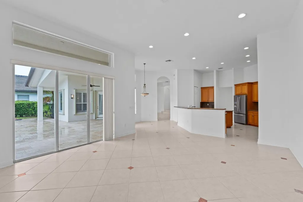 10251 N Lake Vista Circle Davie FL 33328