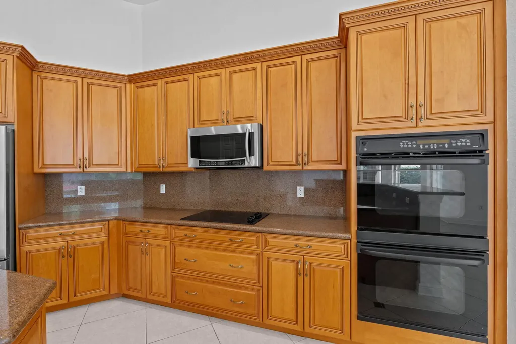 10251 N Lake Vista Circle Davie FL 33328