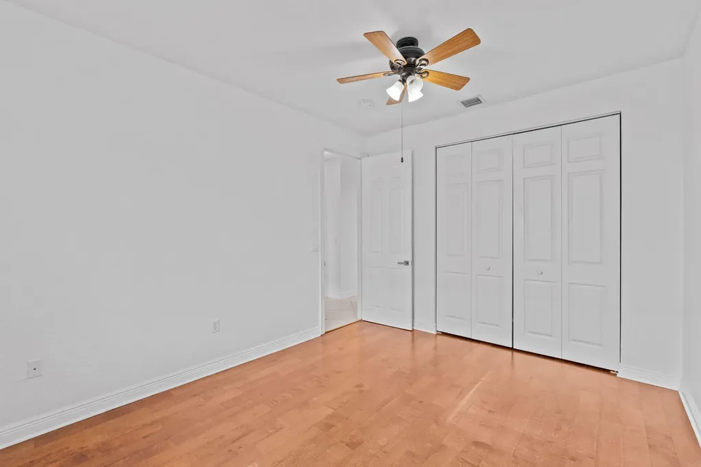 10251 N Lake Vista Circle Davie FL 33328