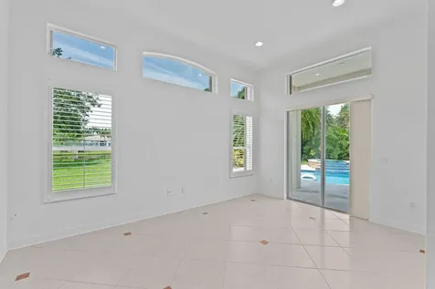10251 N Lake Vista Circle Davie FL 33328