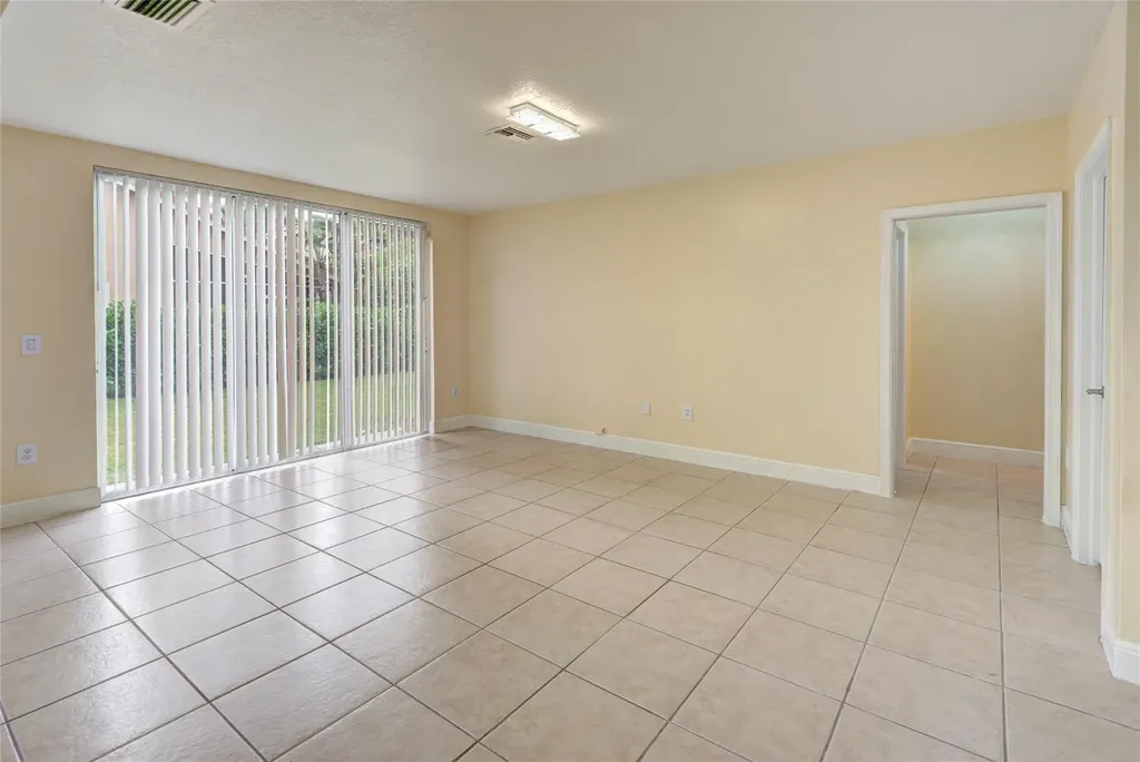 11526 NW 5th Street Coral Springs FL 33071