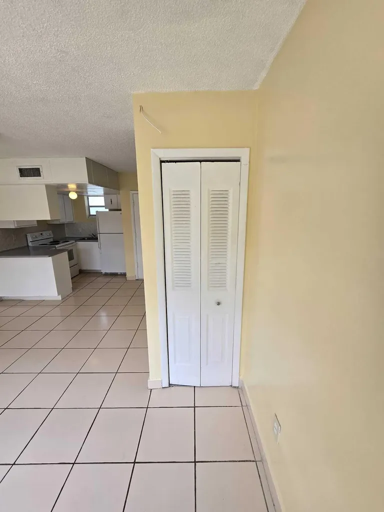 13695 NE 3rd Court North Miami FL 33161