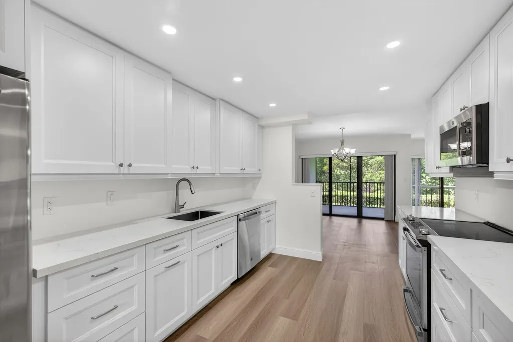 2104 Fairway Drive S Jupiter FL 33477