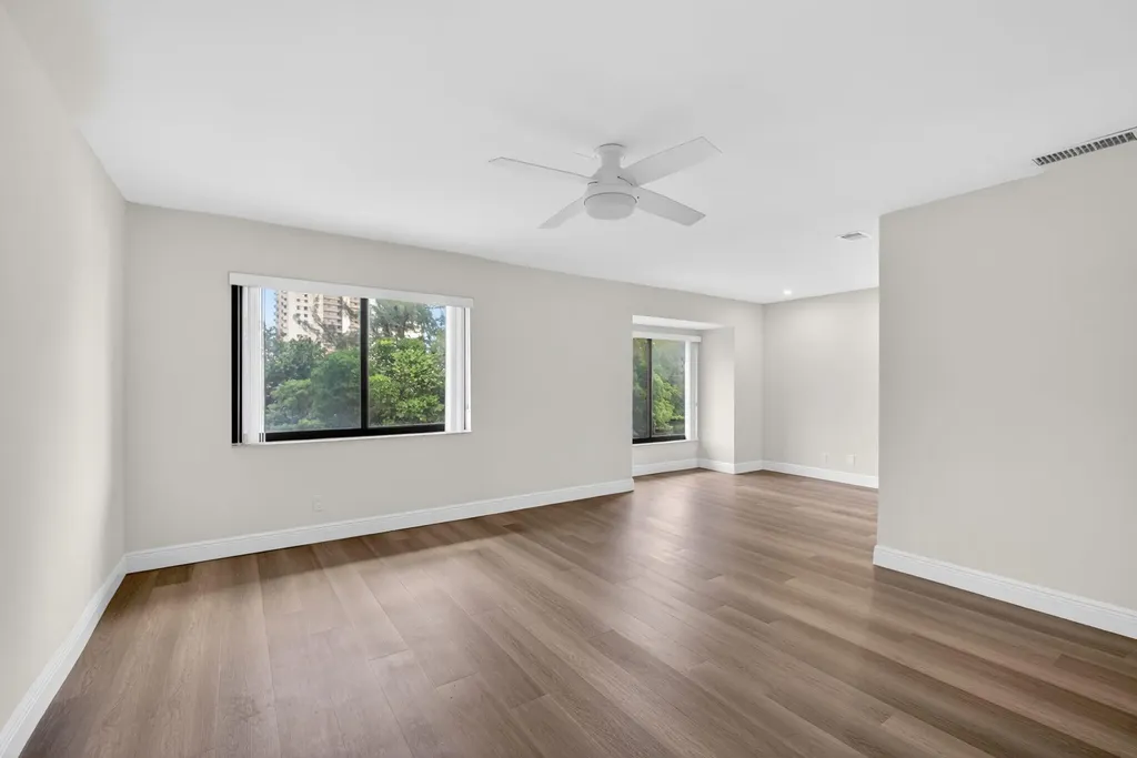 2104 Fairway Drive S Jupiter FL 33477
