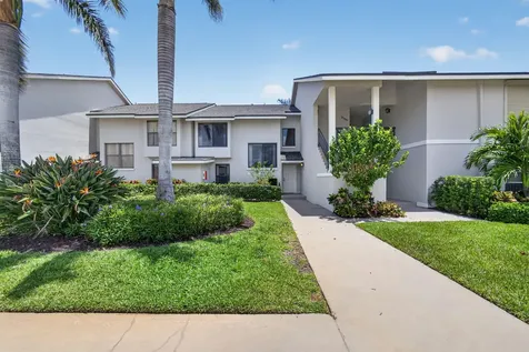 2104 Fairway Drive S Jupiter FL 33477