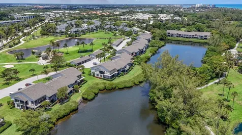 2104 Fairway Drive S Jupiter FL 33477