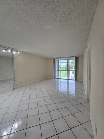 3141 NW 47th Terrace Lauderdale Lakes FL 33319
