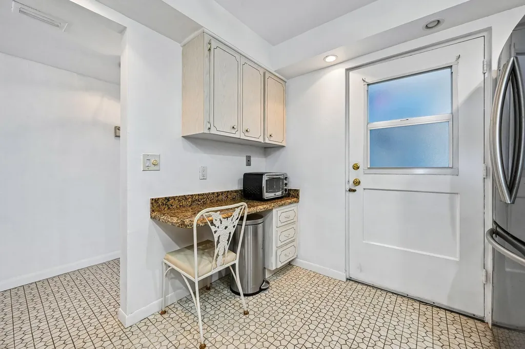 5500 NW 2nd Avenue Boca Raton FL 33487