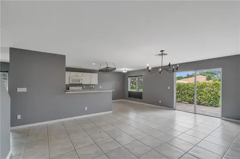 5598 43rd Court Vero Beach FL 32967