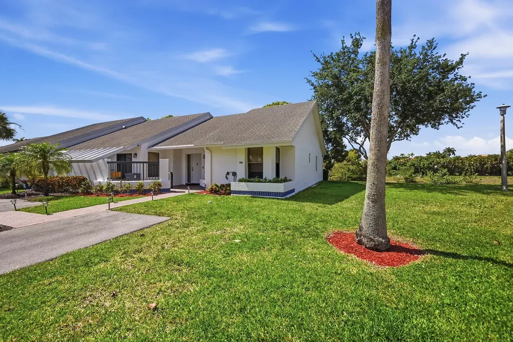 10775 Waterberry Drive Boca Raton FL 33498