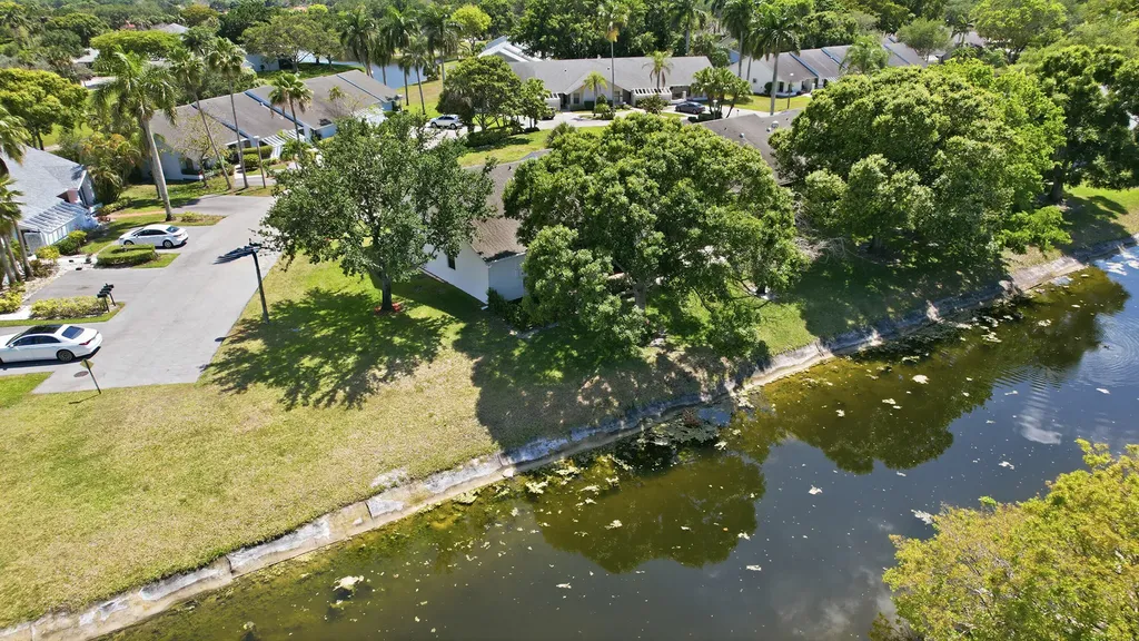 10775 Waterberry Drive Boca Raton FL 33498