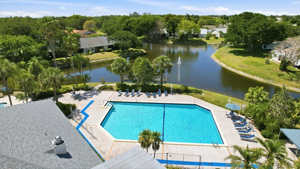 10775 Waterberry Drive Boca Raton FL 33498