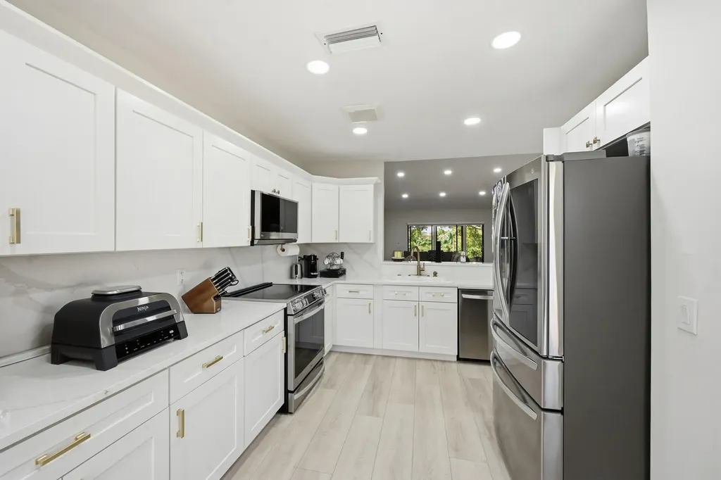 10775 Waterberry Drive Boca Raton FL 33498