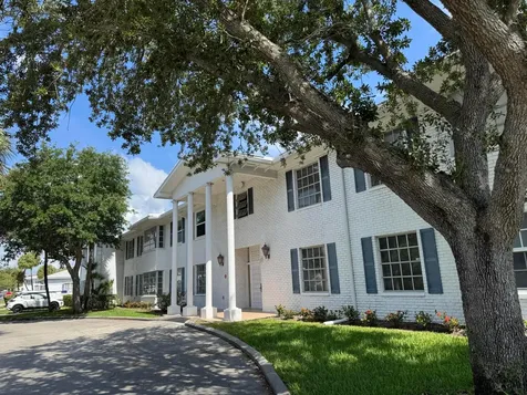 2181 NE 67th Street Fort Lauderdale FL 33308