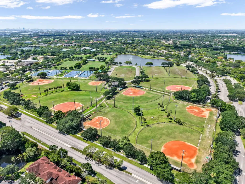 9204 NW 9th Court Plantation FL 33324
