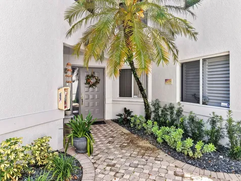 9204 NW 9th Court Plantation FL 33324