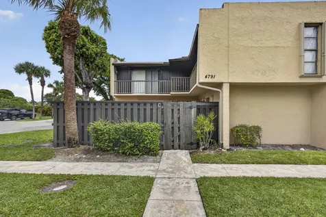 4791 Alder Drive West Palm Beach FL 33417