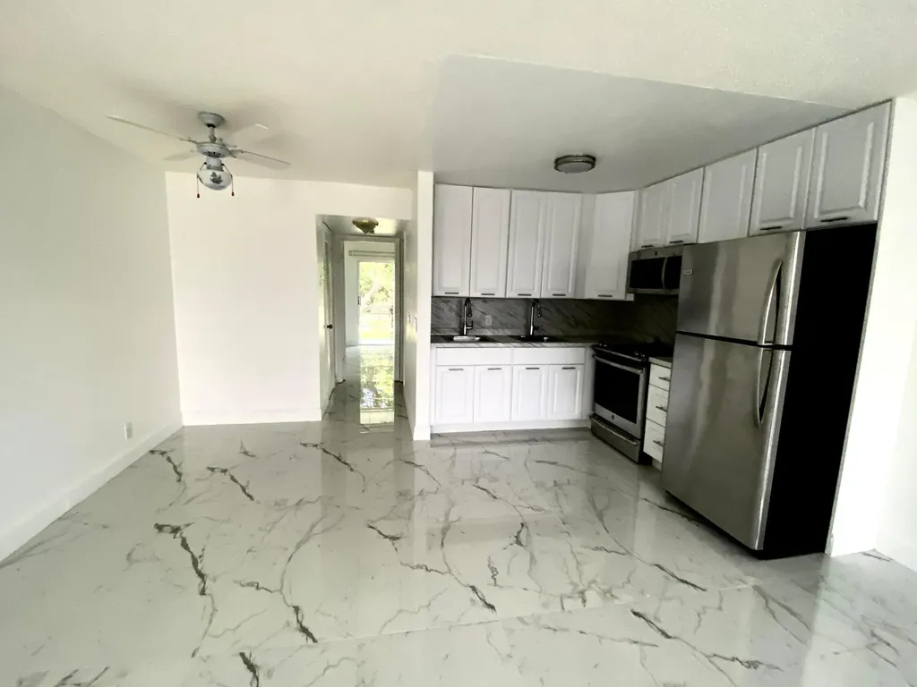 341 Windsor O West Palm Beach FL 33417