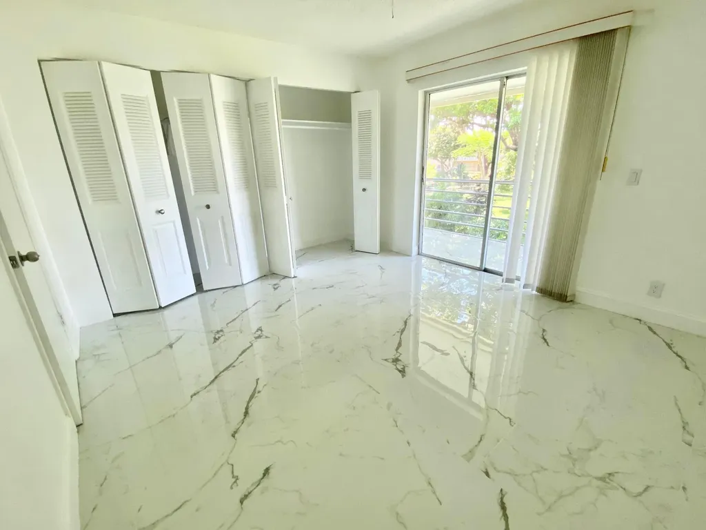 341 Windsor O West Palm Beach FL 33417