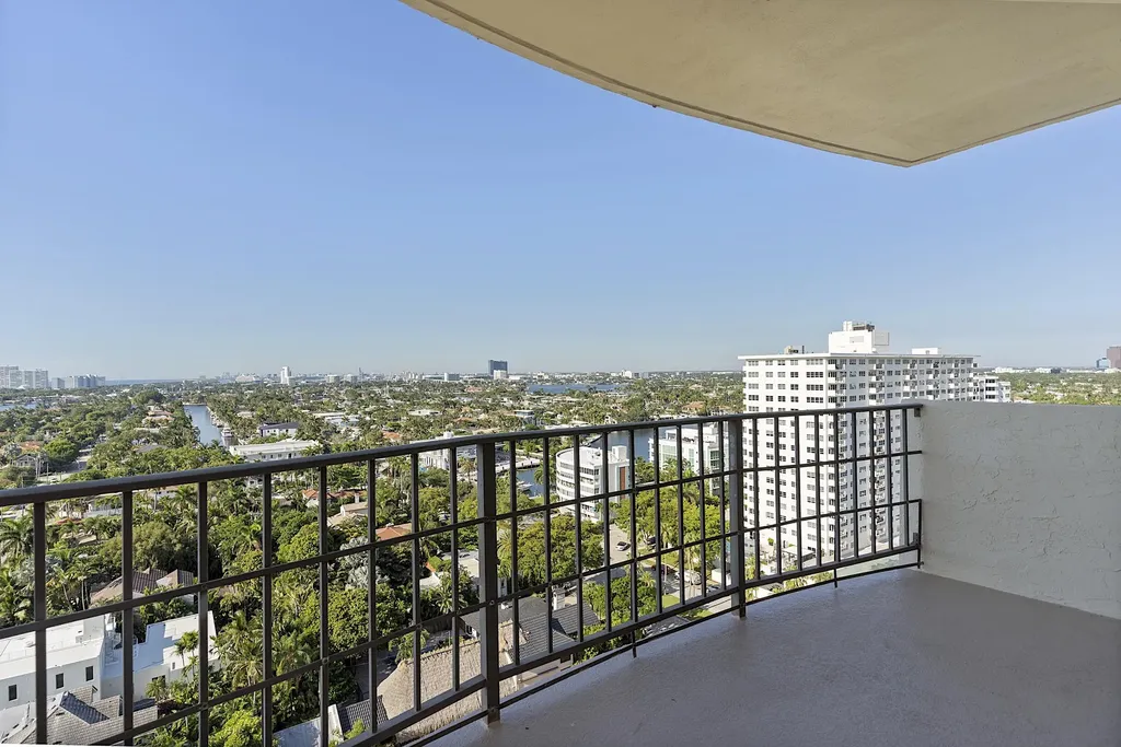 2500 E Las Olas Boulevard Fort Lauderdale FL 33301