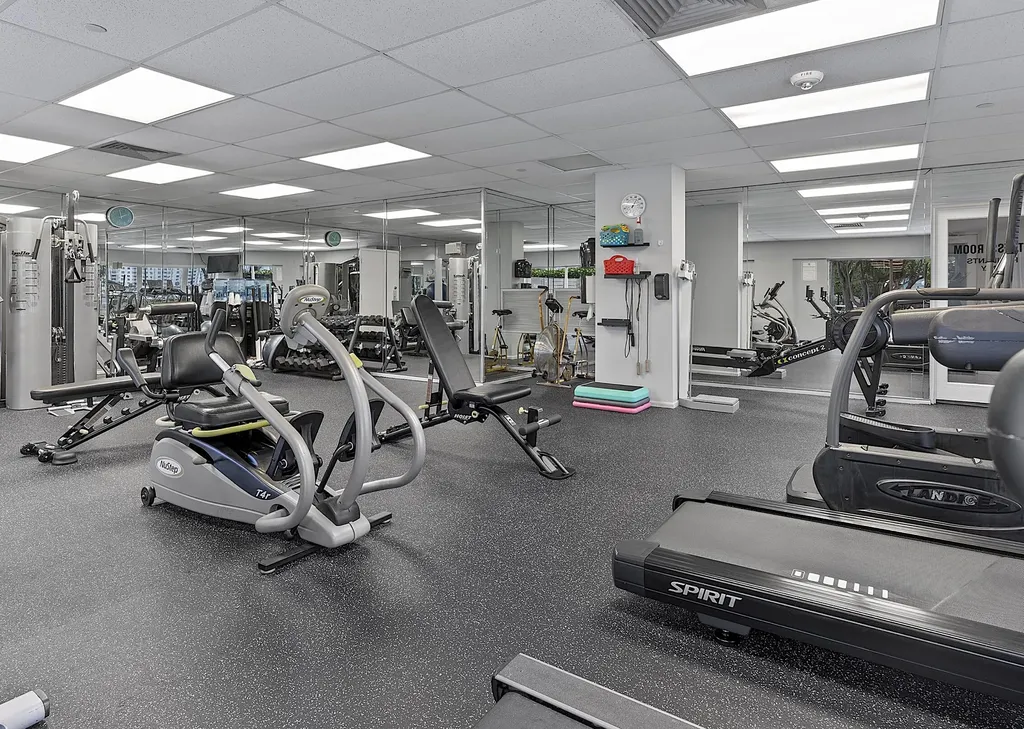 2500 E Las Olas Boulevard Fort Lauderdale FL 33301