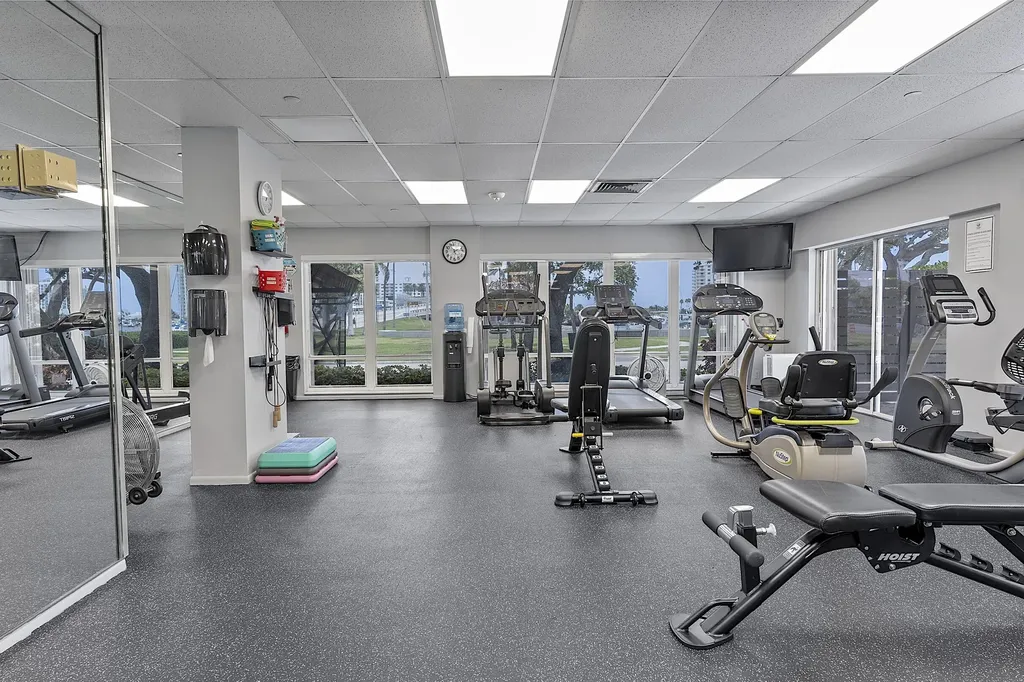 2500 E Las Olas Boulevard Fort Lauderdale FL 33301