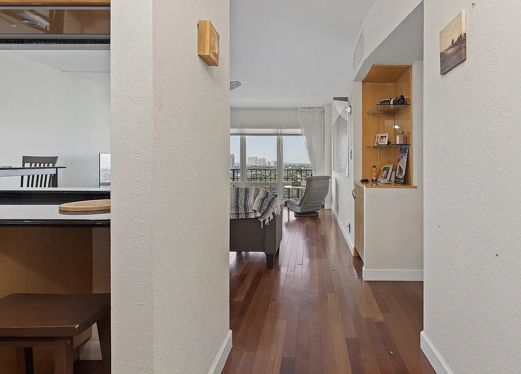 2500 E Las Olas Boulevard Fort Lauderdale FL 33301