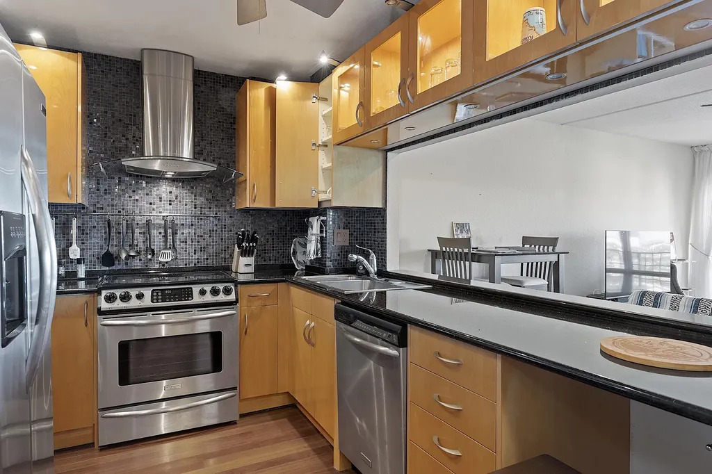 2500 E Las Olas Boulevard Fort Lauderdale FL 33301
