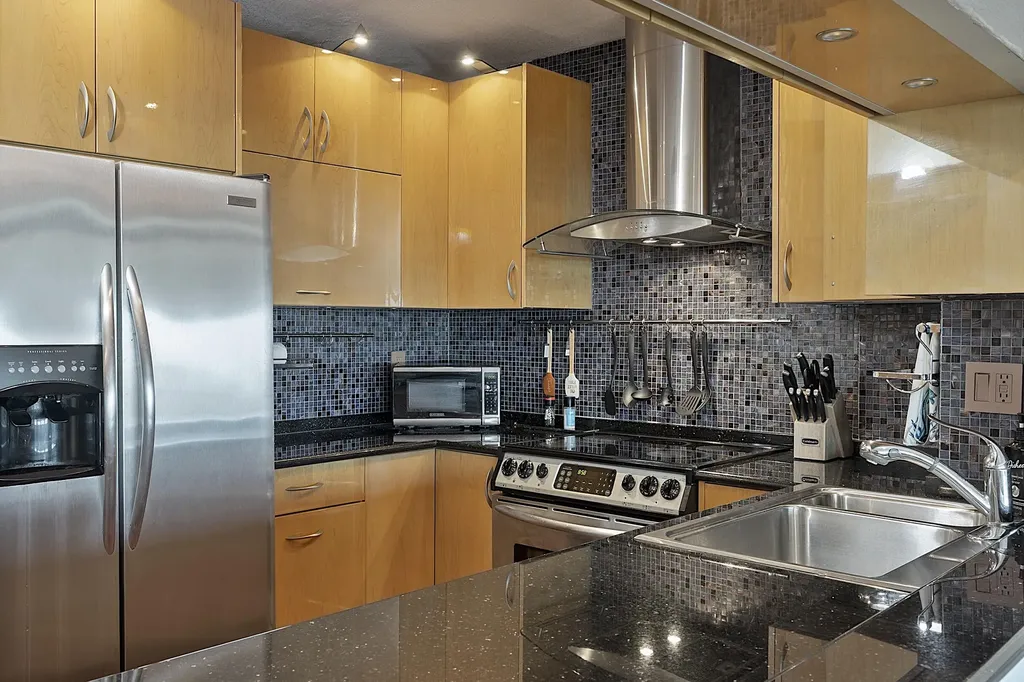 2500 E Las Olas Boulevard Fort Lauderdale FL 33301