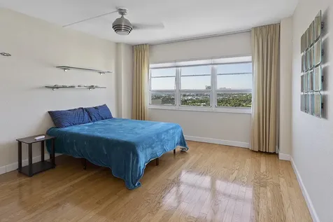 2500 E Las Olas Boulevard Fort Lauderdale FL 33301