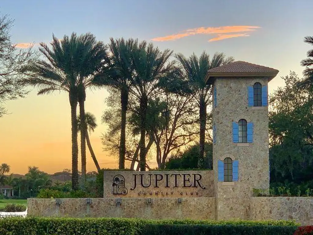 218 Tresana Boulevard Jupiter FL 33478