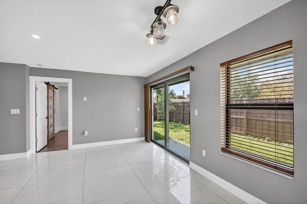 4944 Mcconnell Street Lake Worth FL 33463